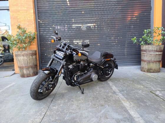 HARLEY-DAVIDSON SOFTAIL FAT BOB 114 